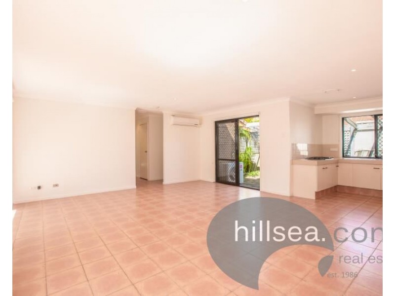1/22 Nina Parade, Arundel QLD 4214