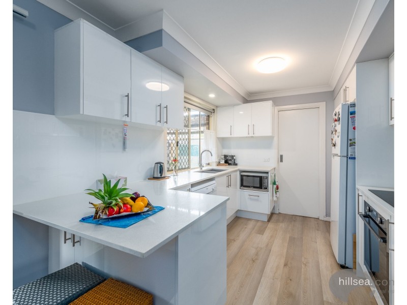 10/33 Government Road, Labrador QLD 4215