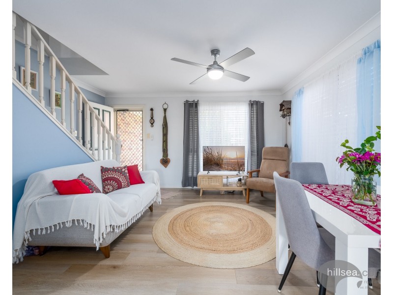 10/33 Government Road, Labrador QLD 4215