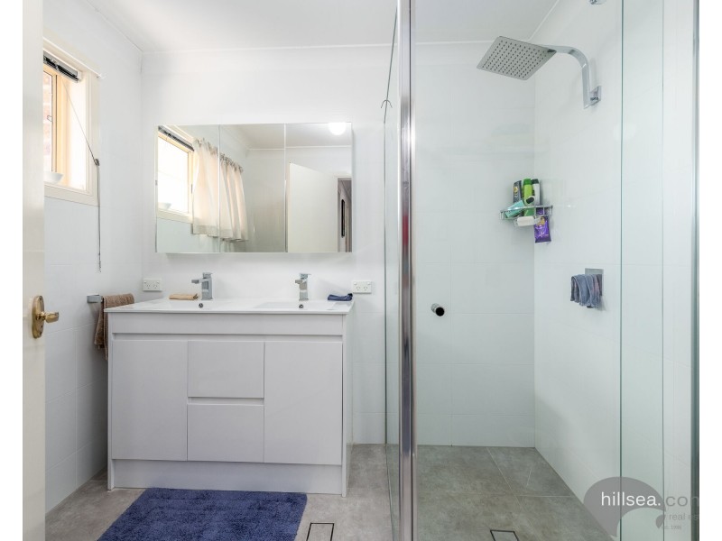 10/33 Government Road, Labrador QLD 4215