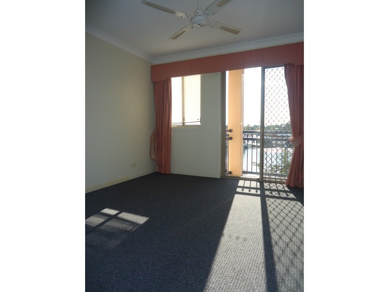 26 John Lund Drive, Hope Island QLD 4212