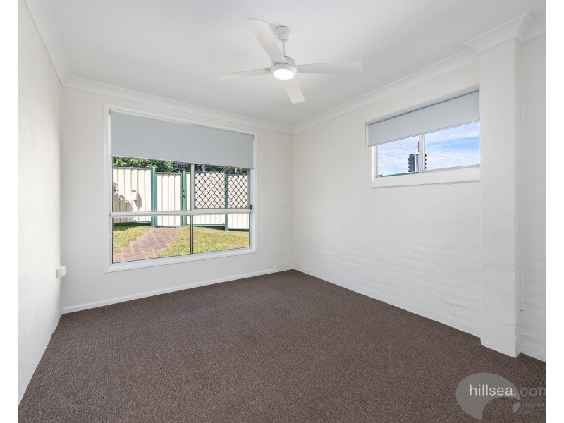 167 Government Road, Labrador QLD 4215