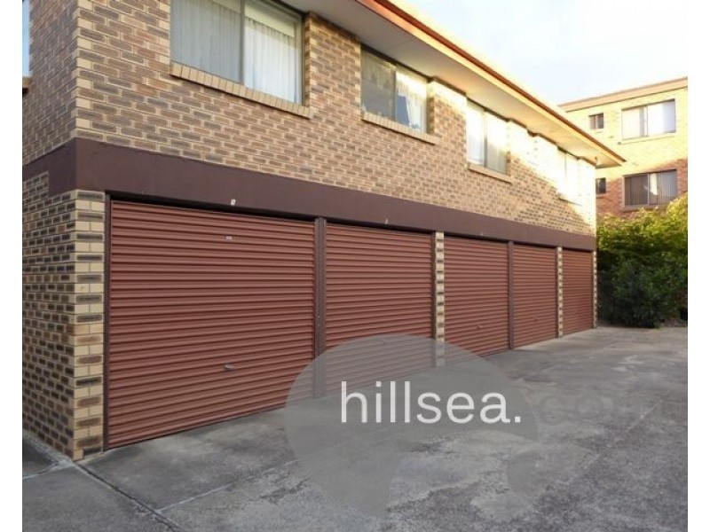 2/18 Madang Crescent, Runaway Bay QLD 4216