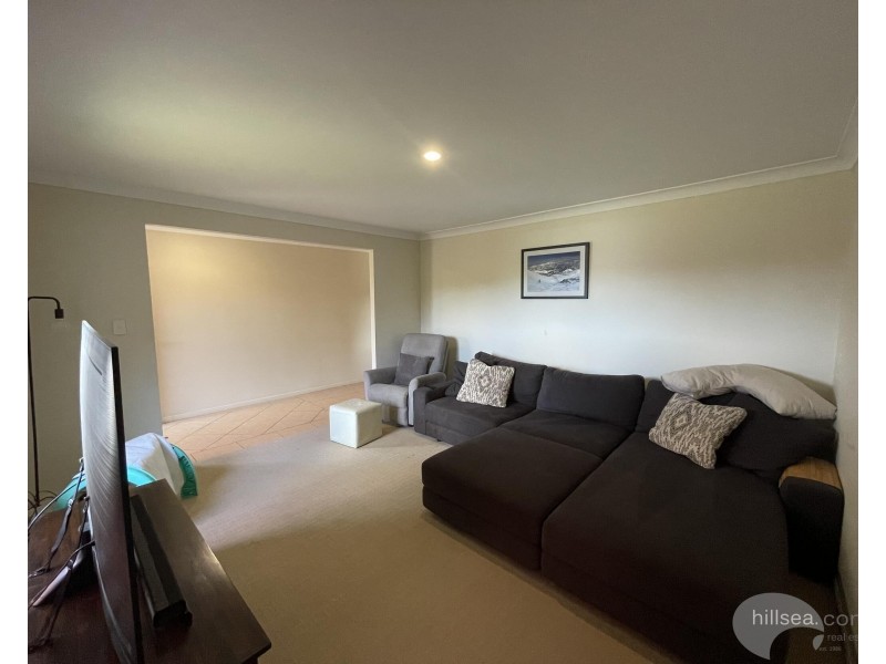 23 Beaumont Crescent, Pacific Pines QLD 4211