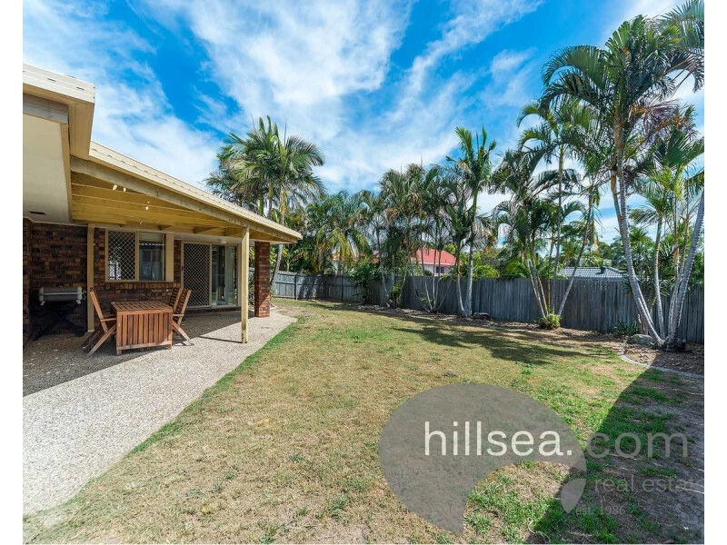 22 Oak Hill Crescent, Parkwood QLD 4214
