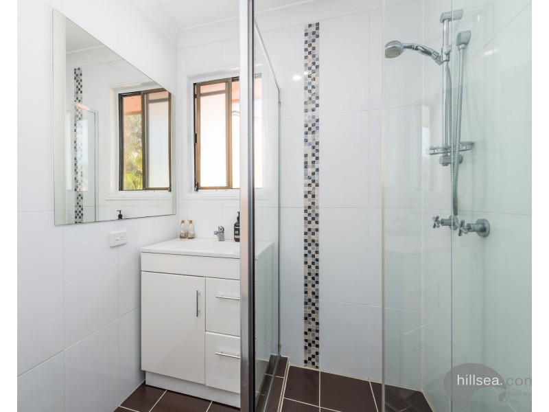 3/202 Central Street, Labrador QLD 4215