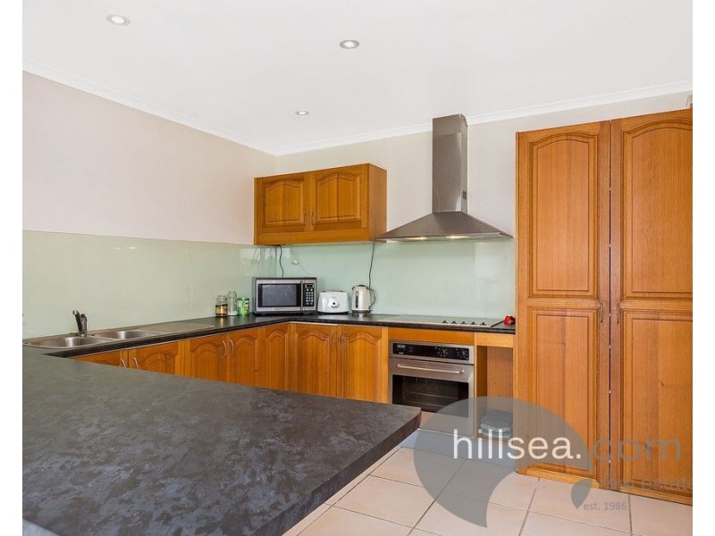 10/14 Brett Avenue, Labrador QLD 4215