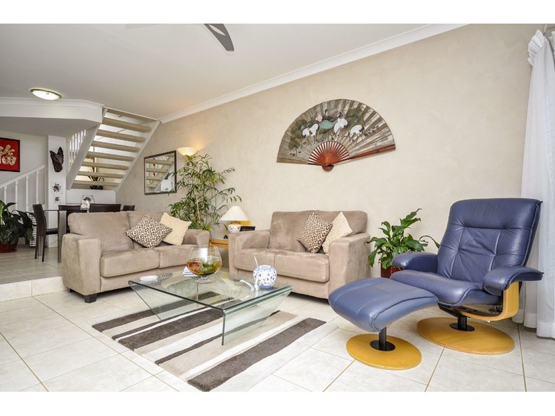 22/81 Boykambil Esplanade, Hope Island QLD 4212