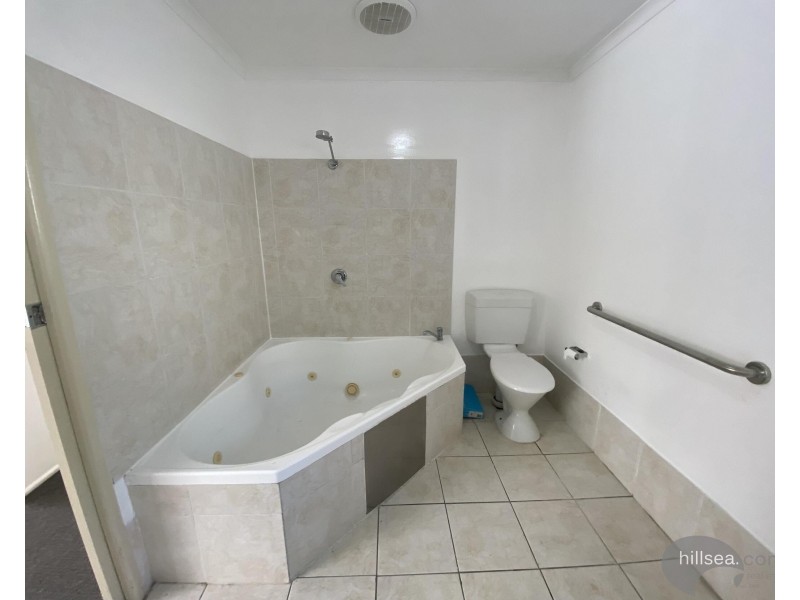 3/47 Harley Street, Labrador QLD 4215