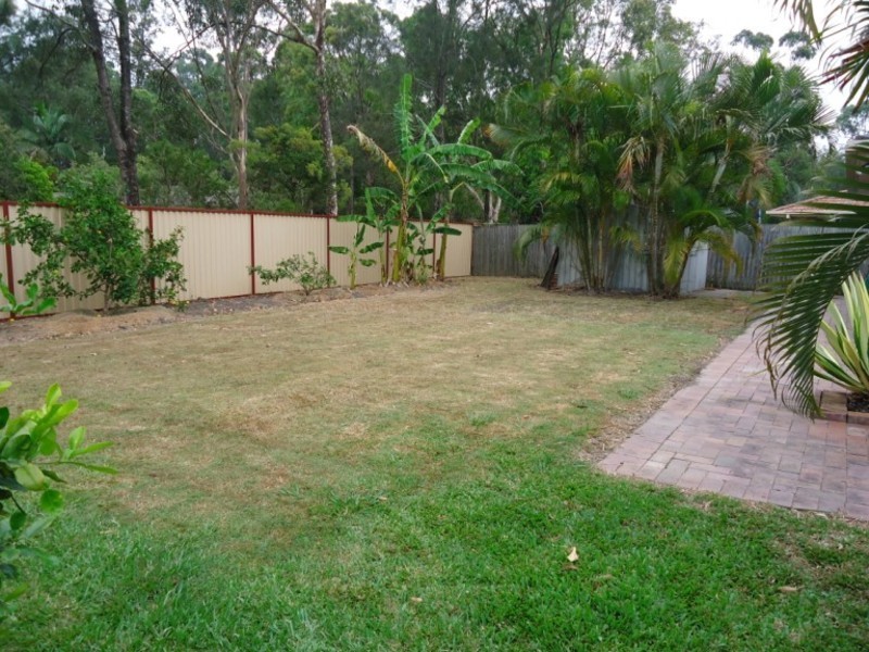 6 Floyd Court, Parkwood QLD 4214