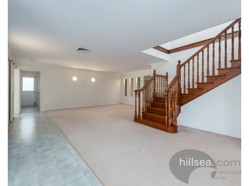 47 Lindsay Parade, Paradise Point QLD 4216