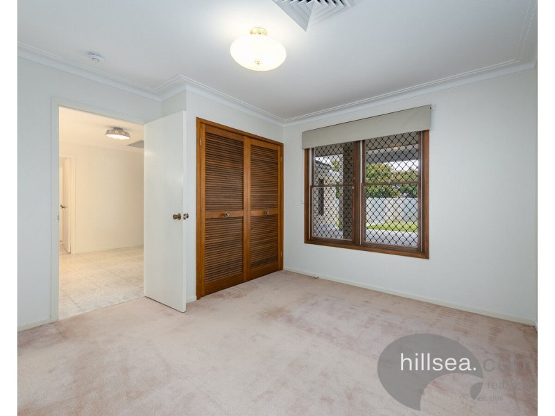 47 Lindsay Parade, Paradise Point QLD 4216