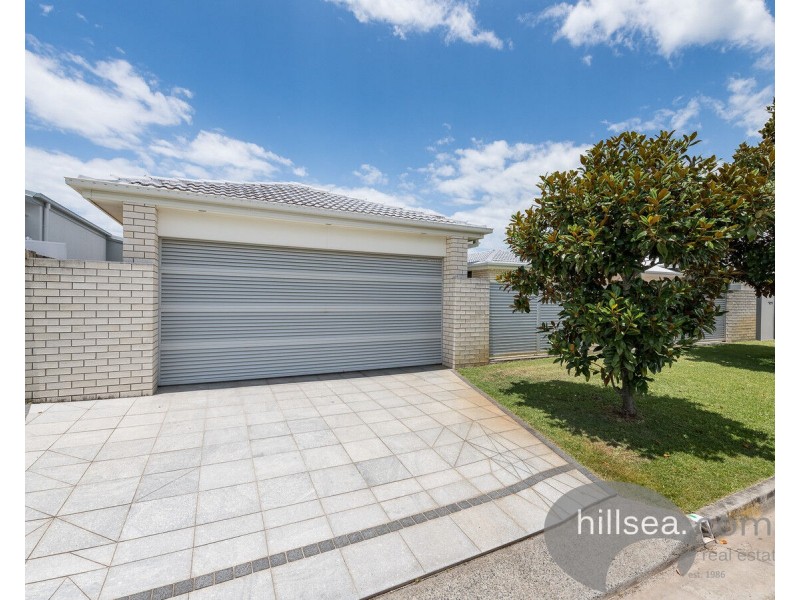 47 Lindsay Parade, Paradise Point QLD 4216