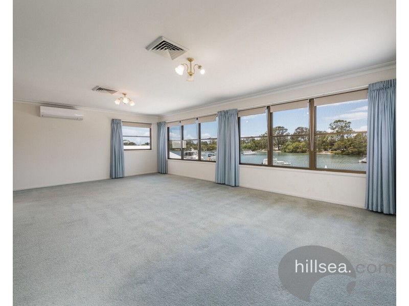 47 Lindsay Parade, Paradise Point QLD 4216