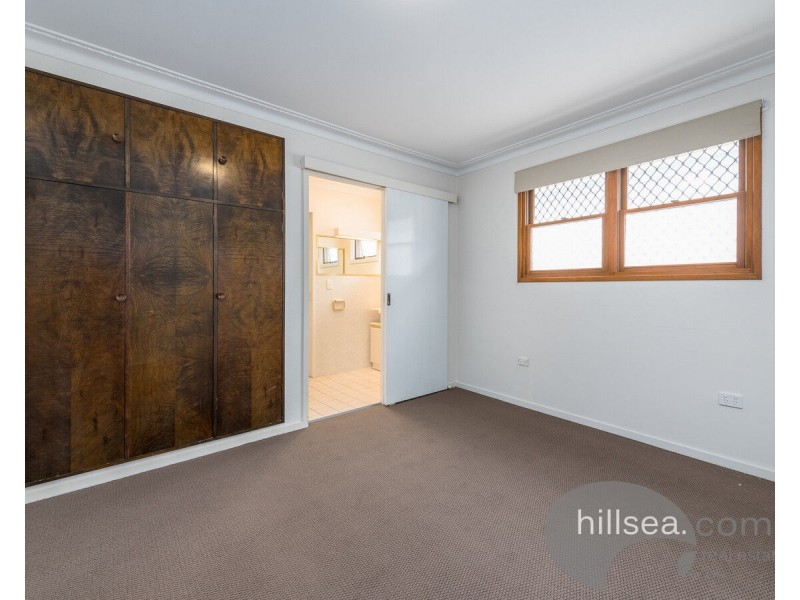 47 Lindsay Parade, Paradise Point QLD 4216