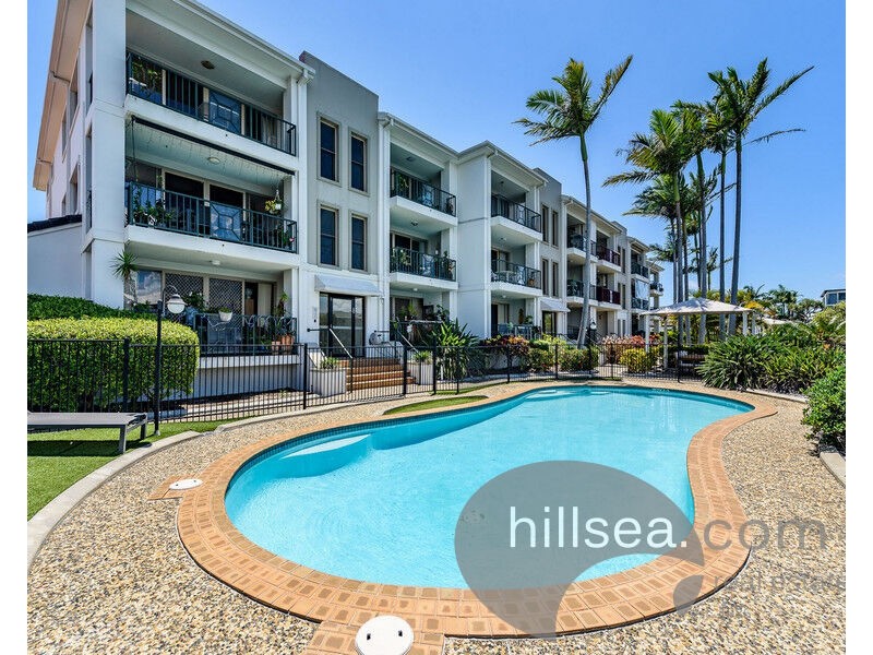 4/14-18 Jennifer Avenue, Runaway Bay QLD 4216