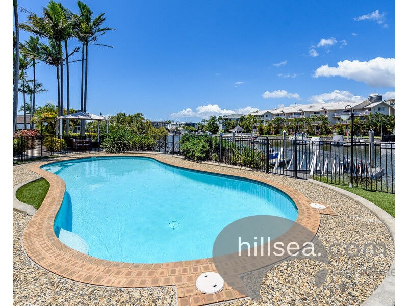 4/14-18 Jennifer Avenue, Runaway Bay QLD 4216