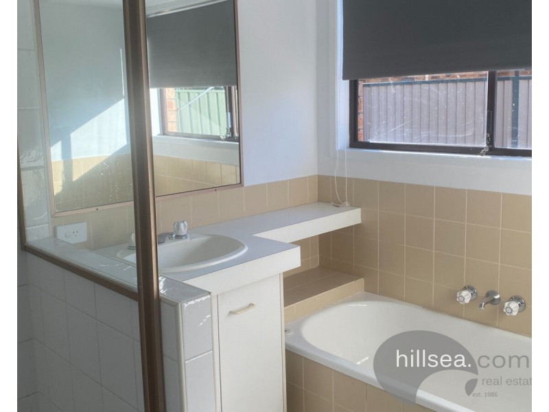 2/41 Botanical Drive, Labrador QLD 4215