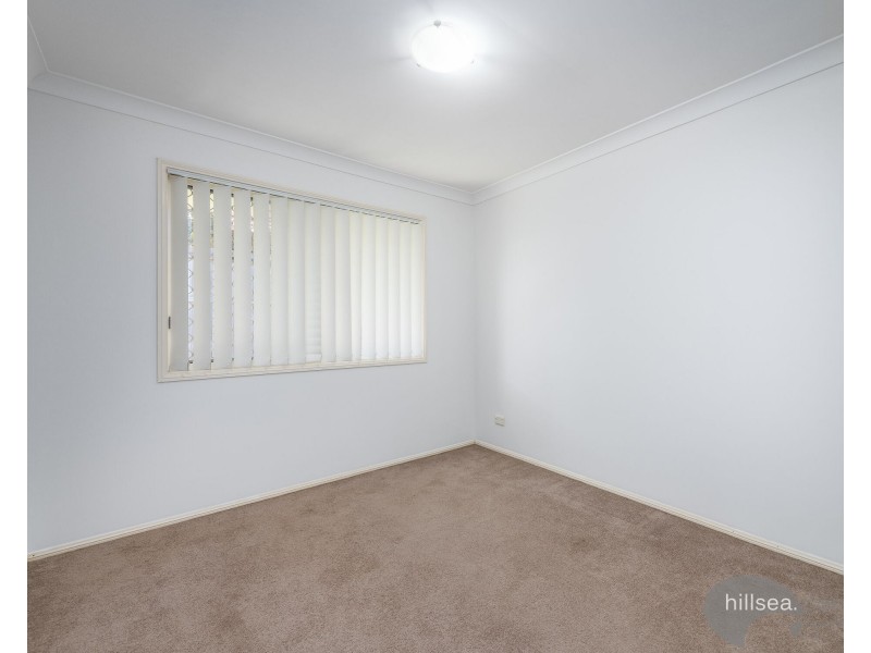 2/9 Jacqueline Avenue, Labrador QLD 4215