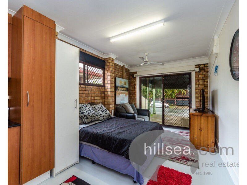 15 Hansford Road, Coombabah QLD 4216