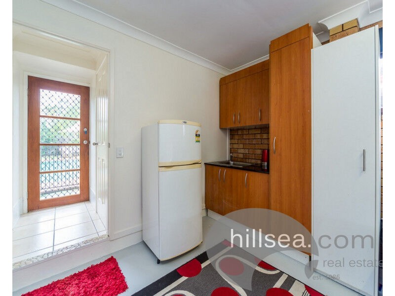 15 Hansford Road, Coombabah QLD 4216