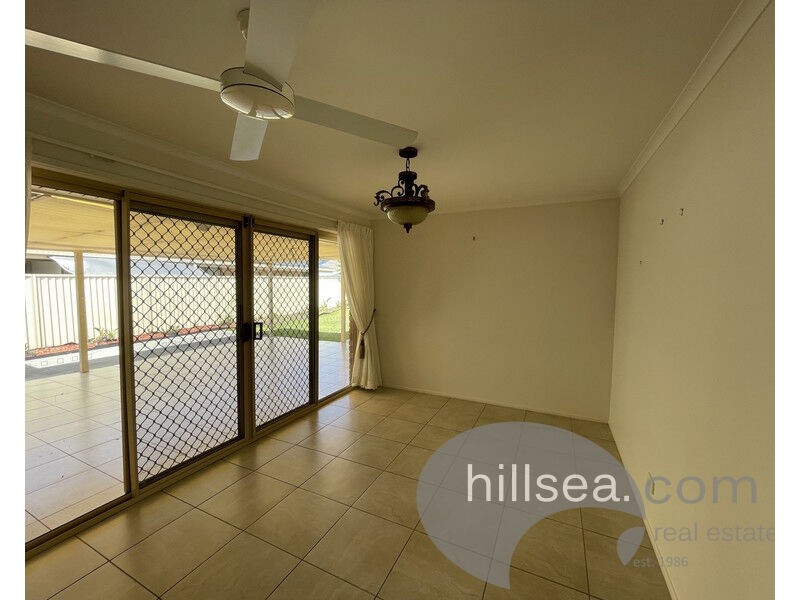 73 Allied Drive, Arundel QLD 4214