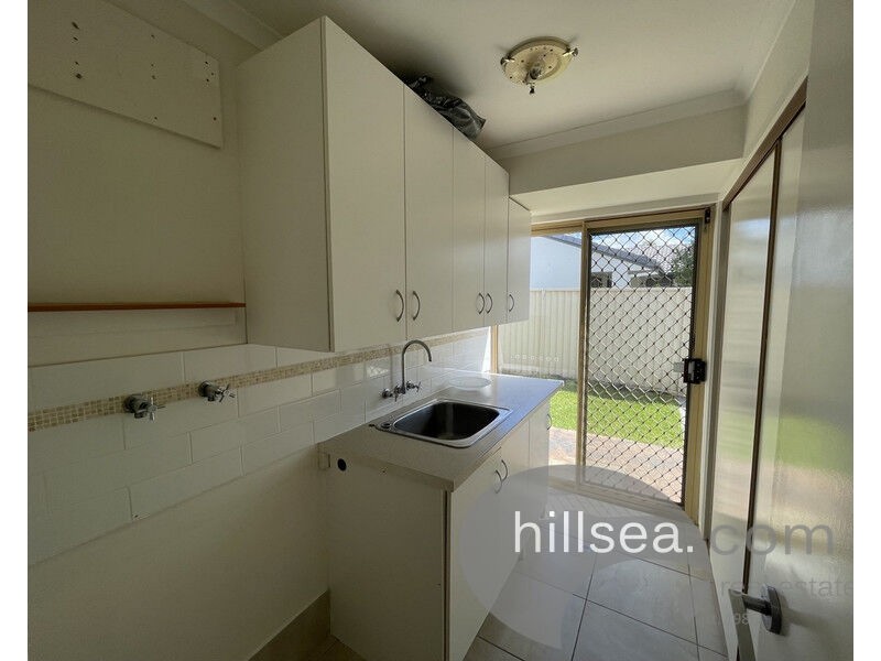 73 Allied Drive, Arundel QLD 4214