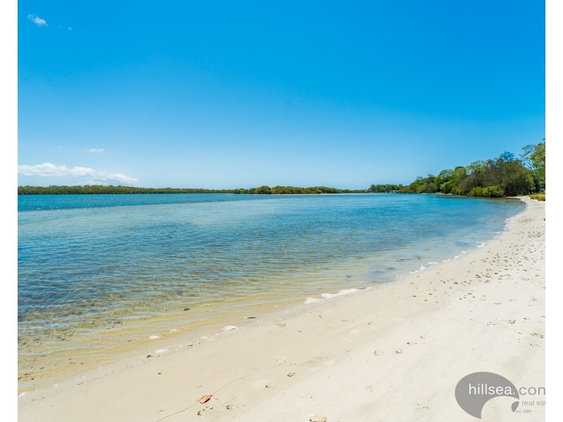49 Iando Street, Coombabah QLD 4216