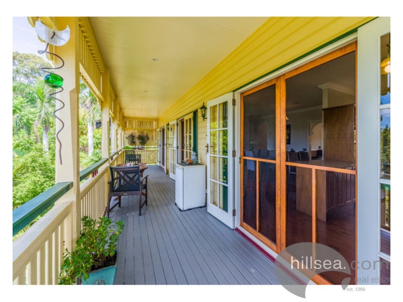 28 Tamworth Drive, Helensvale QLD 4212