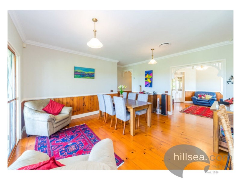 28 Tamworth Drive, Helensvale QLD 4212
