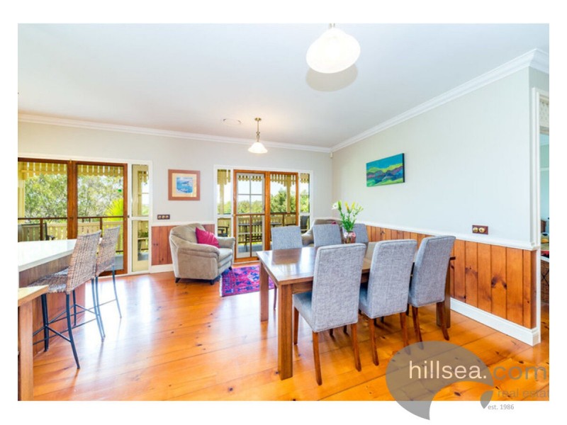 28 Tamworth Drive, Helensvale QLD 4212