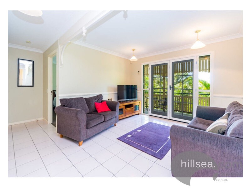 28 Tamworth Drive, Helensvale QLD 4212