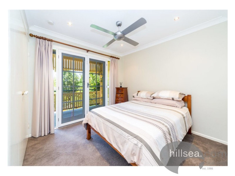 28 Tamworth Drive, Helensvale QLD 4212