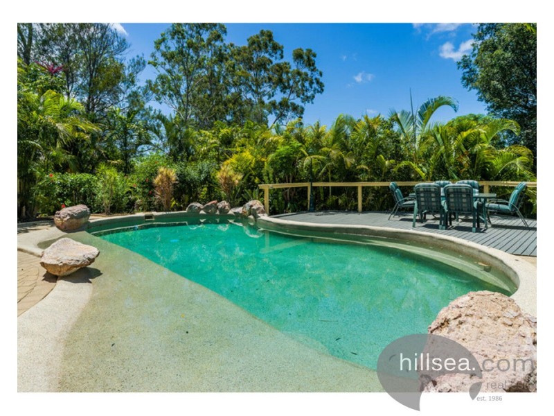 28 Tamworth Drive, Helensvale QLD 4212