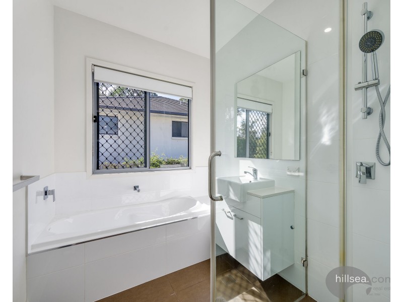 2/19 Joshua Place, Oxenford QLD 4210