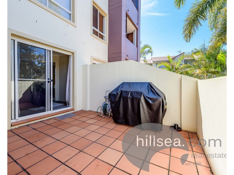 17/89-91 Bayview Street, Runaway Bay QLD 4216