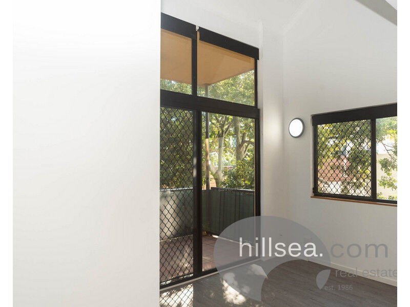 14/143 Frank Street, Labrador QLD 4215