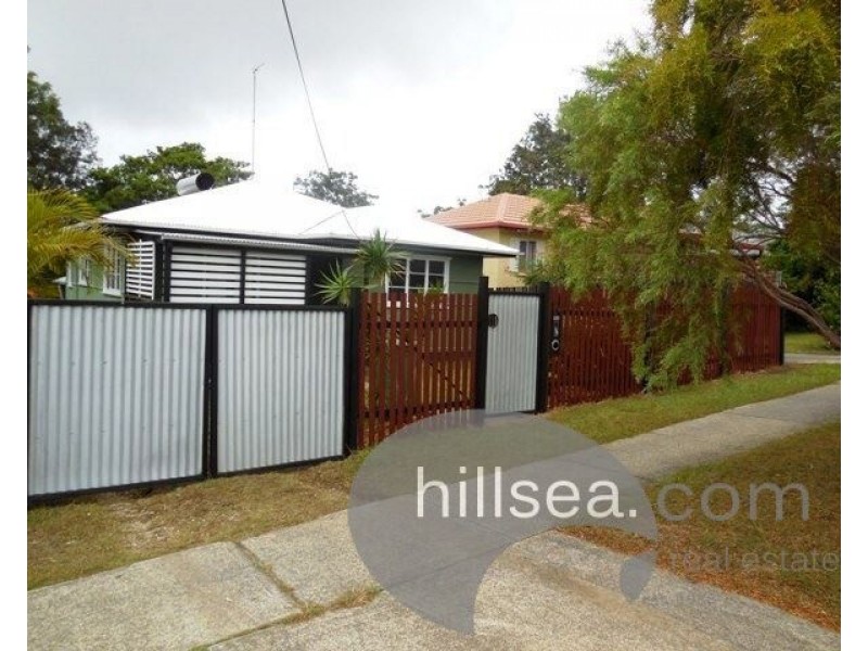 31 Kerr Avenue, Southport QLD 4215