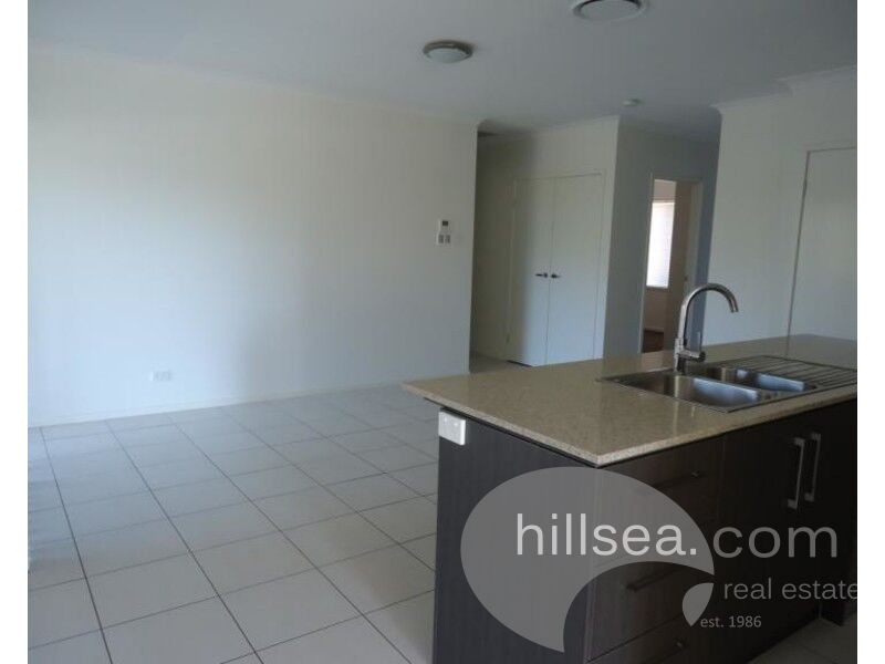 4 Arcadia Boulevard, Pimpama QLD 4209