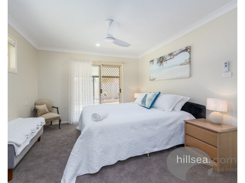 8 Cootharaba Drive, Helensvale QLD 4212