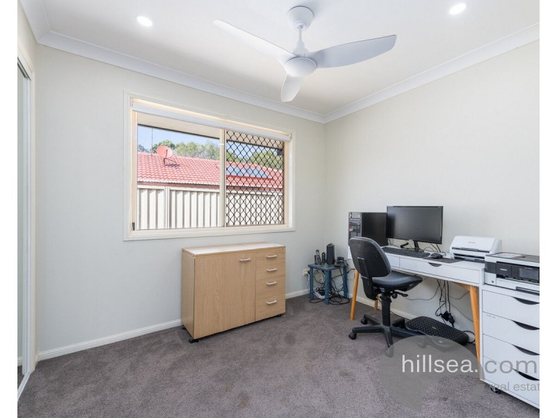 8 Cootharaba Drive, Helensvale QLD 4212