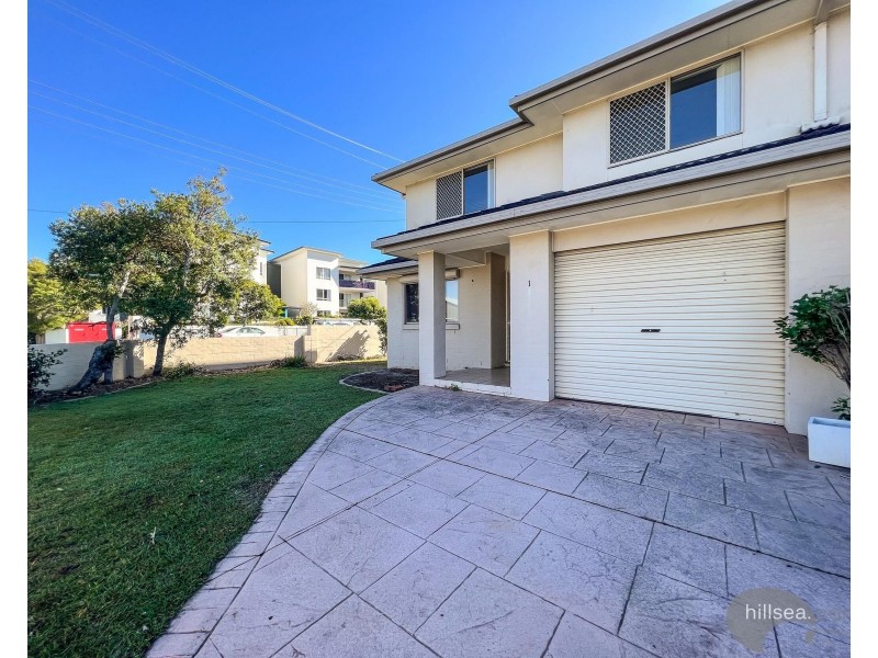 1/21 Central Street, Labrador QLD 4215