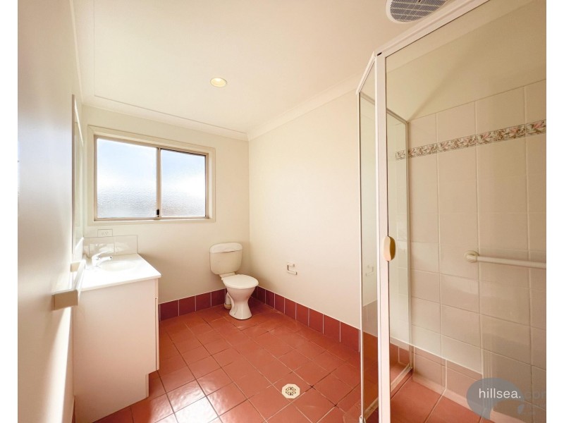 1/21 Central Street, Labrador QLD 4215