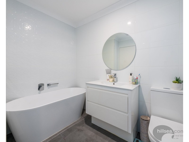 8/276-278 Oxley Drive, Coombabah QLD 4216