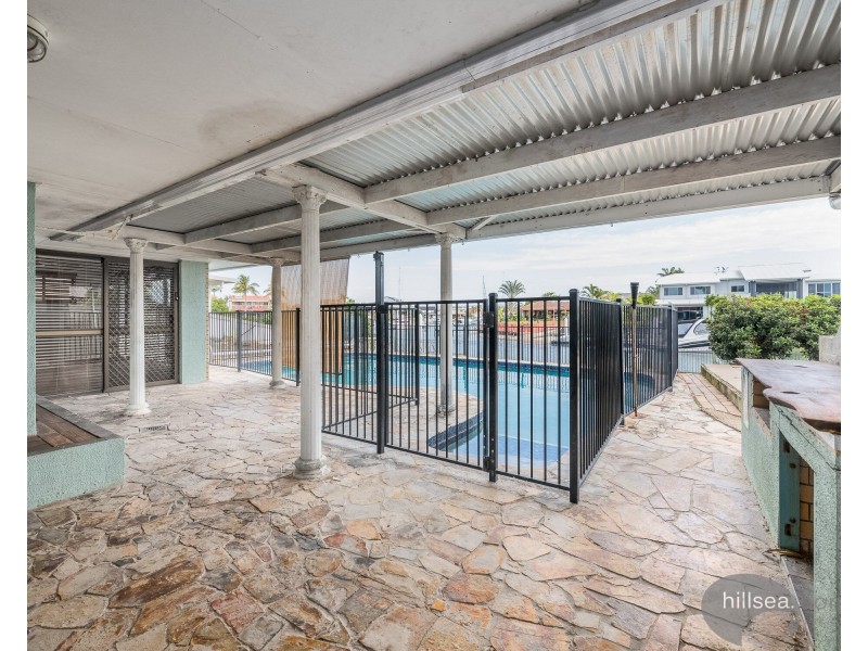 60 O’Grady Drive, Paradise Point QLD 4216