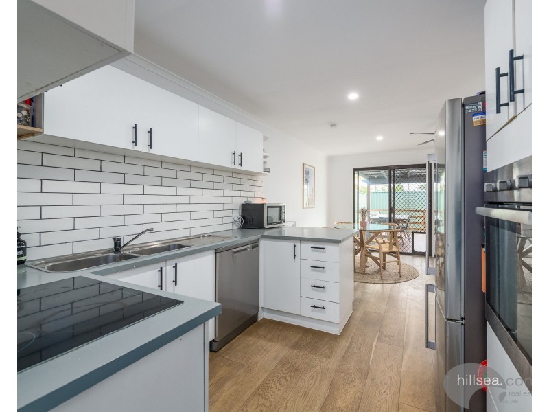 1/96 Kangaroo Avenue, Coombabah QLD 4216