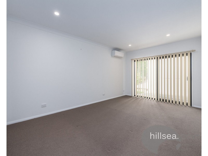 359 Bayview Street, Hollywell QLD 4216