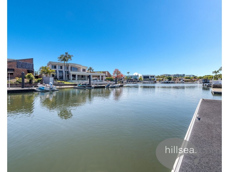 359 Bayview Street, Hollywell QLD 4216