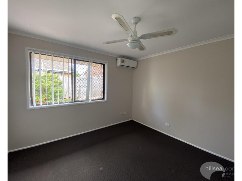 2/9 Cassandra Crescent, Labrador QLD 4215