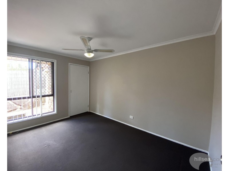 2/9 Cassandra Crescent, Labrador QLD 4215